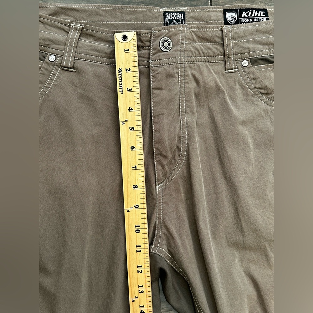 KUHL Pants Mens 38x30 Radio Outdoor Hiking Work Khaki - Picture 13 of 15